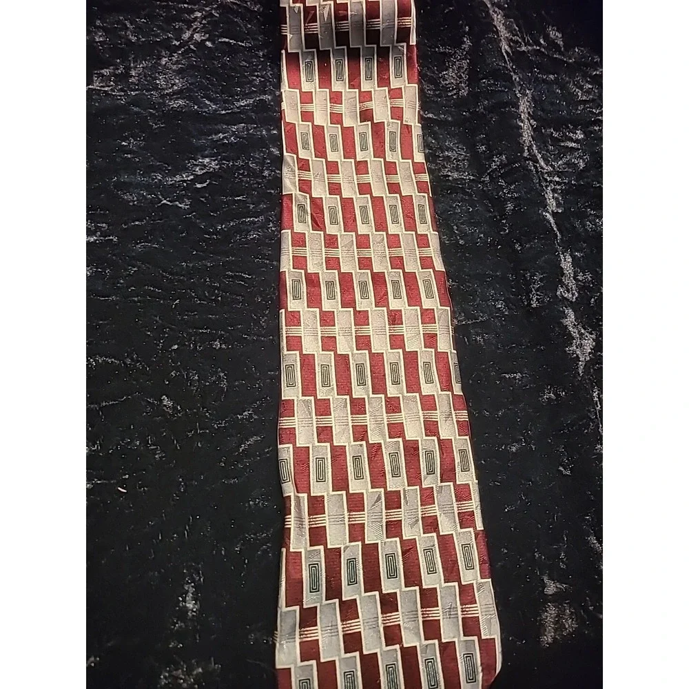 Vintage Pierre Cardin Mens Neck Tie Gray Brown Red Professional Suit
